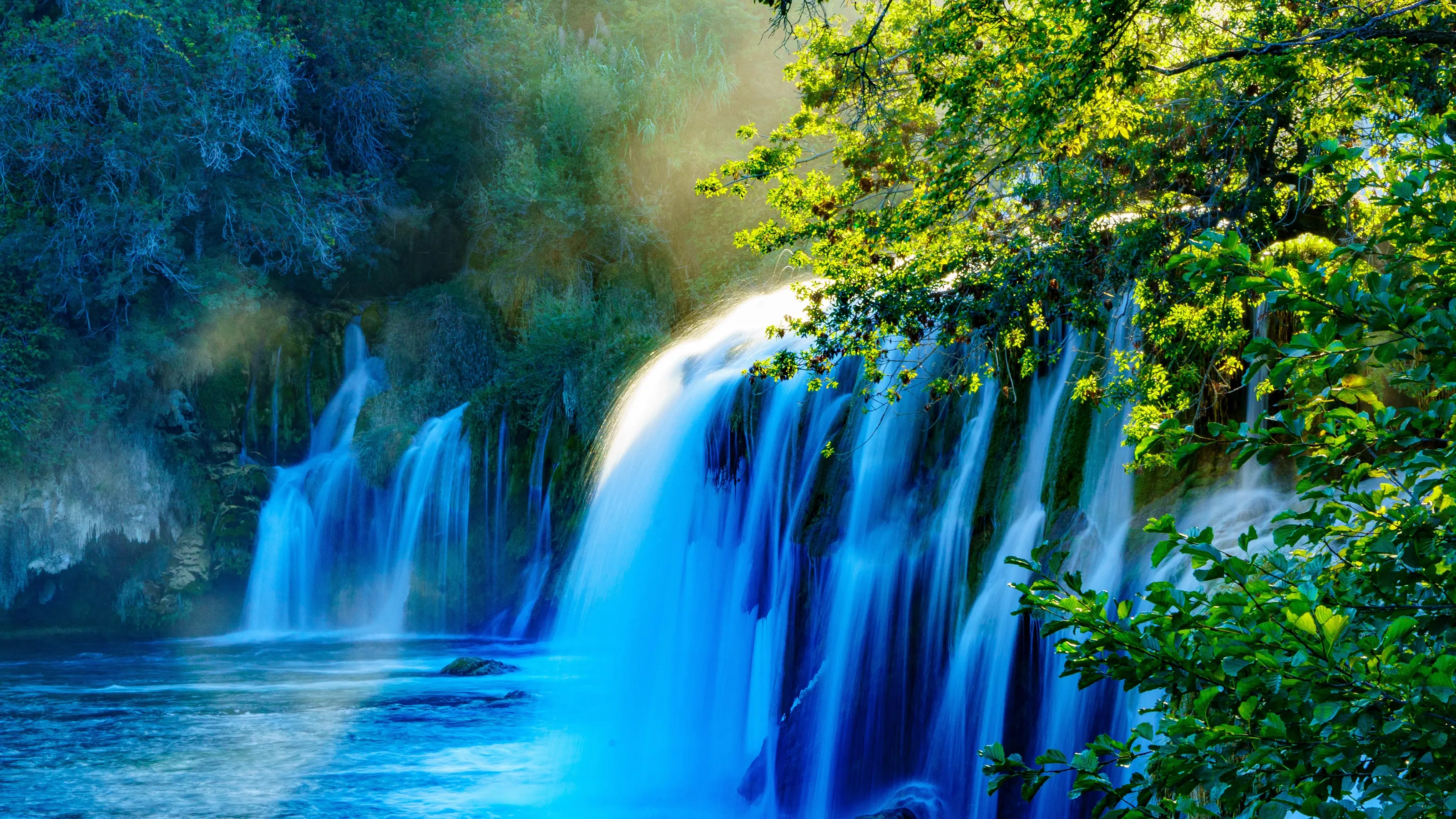 PlitviceNationalParkWaterfall2.webp